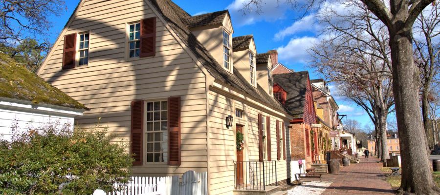 Colonial Williamsburg near Parkway Apartments